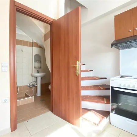 Pine 2 Bedrooms 50 Meters To The * Kalyves Polygyrou